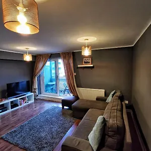 Apartment Modern 2 Bedrooms Flat Near Citycentre Sleep For 6, Edinburgh