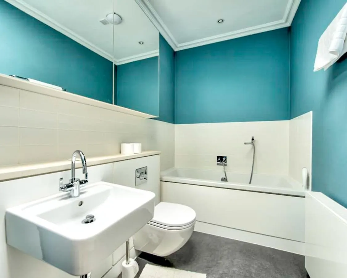 Beautiful City Centre Georgian 4 Bed Townhouse With Private Garden Edinburgh