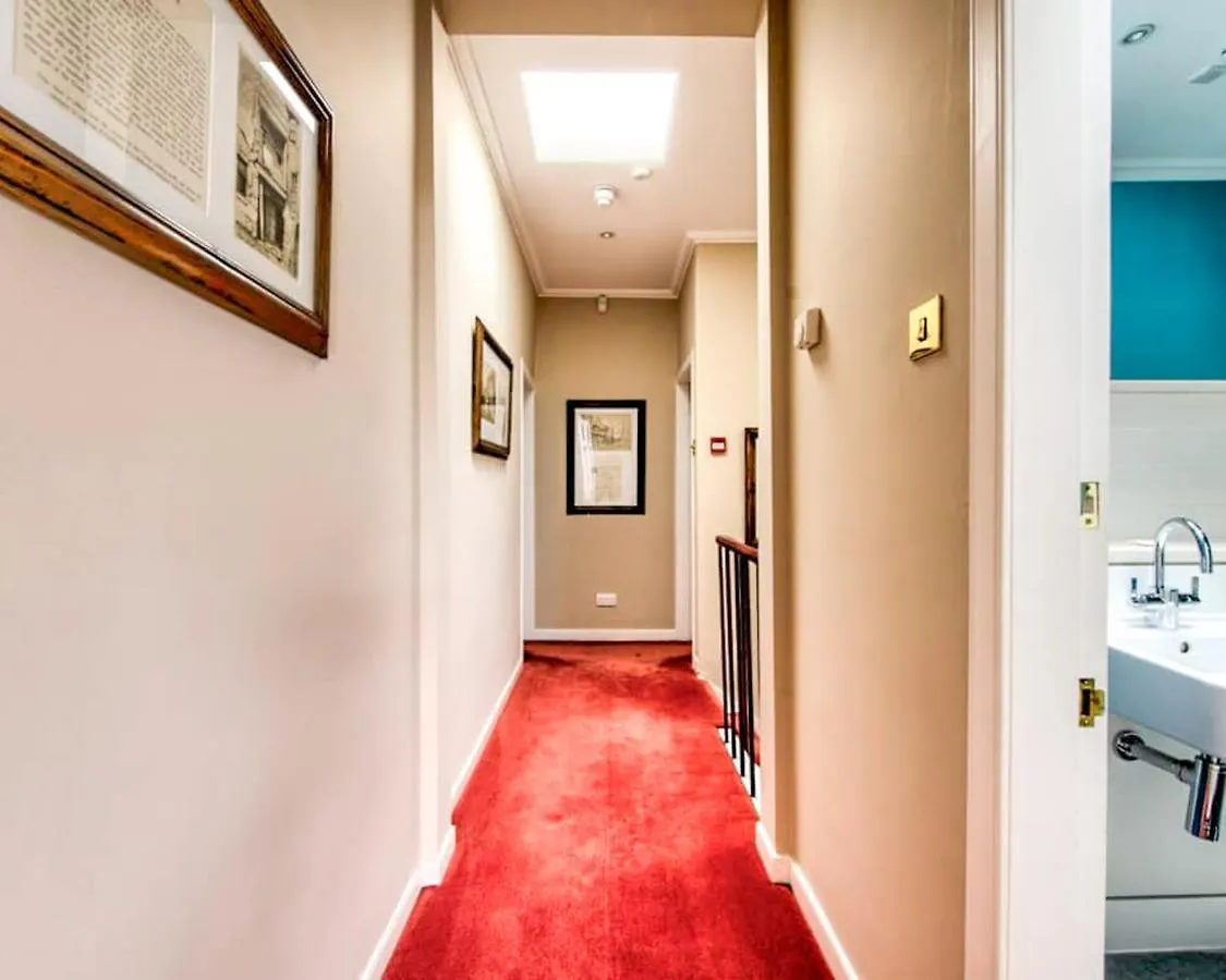 Beautiful City Centre Georgian 4 Bed Townhouse With Private Garden Edinburgh